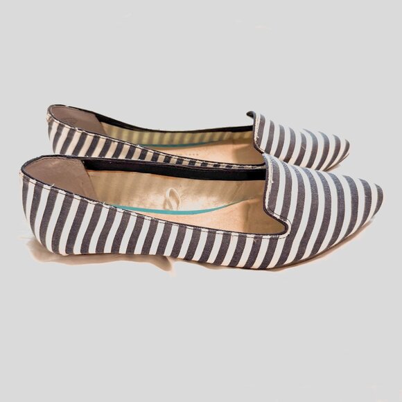 Gap Navy and White Striped Pointed Toe Flats Size 8 - Picture 2 of 4